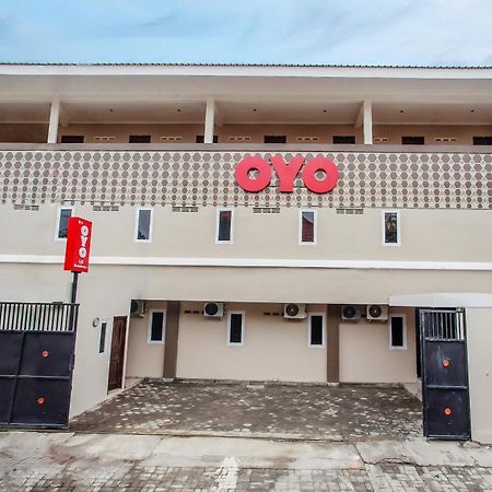 Super Oyo Capital O 134 Lg Residence Σουραμπάγια Εξωτερικό φωτογραφία